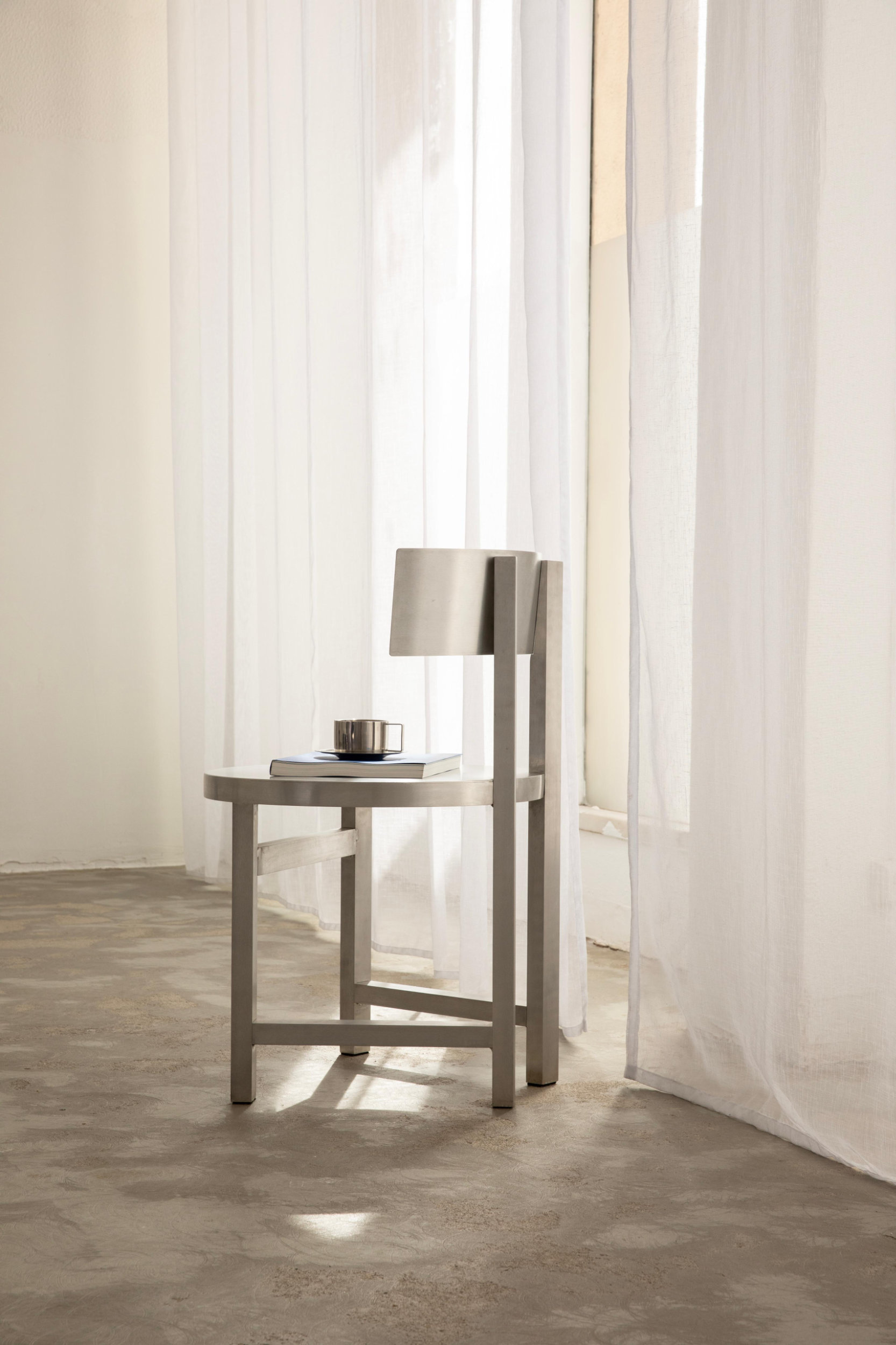 aluminium chair 05