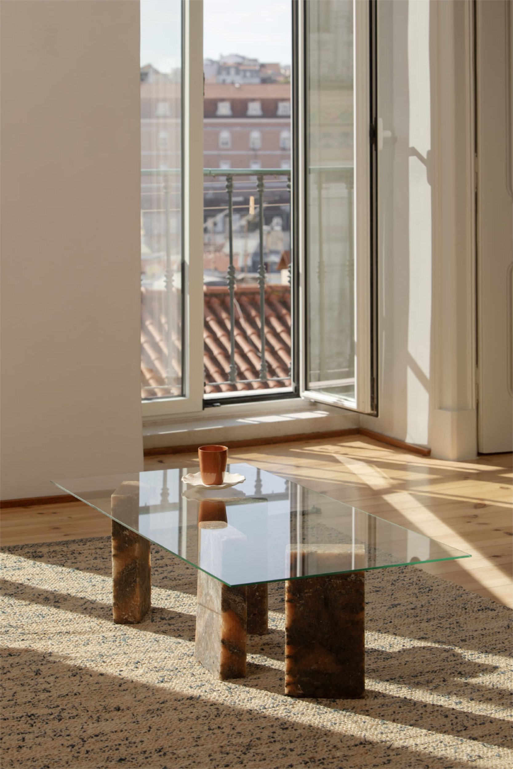 solo apartment studio gameiro 06